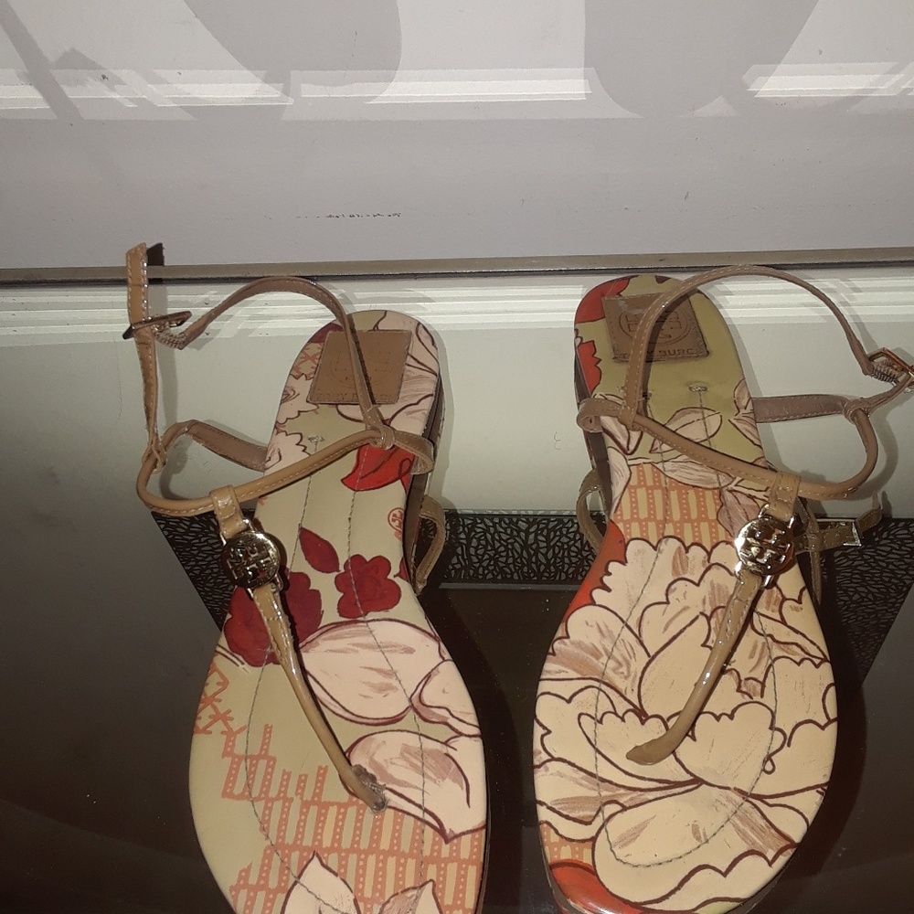 Tory Burch floral sandals!